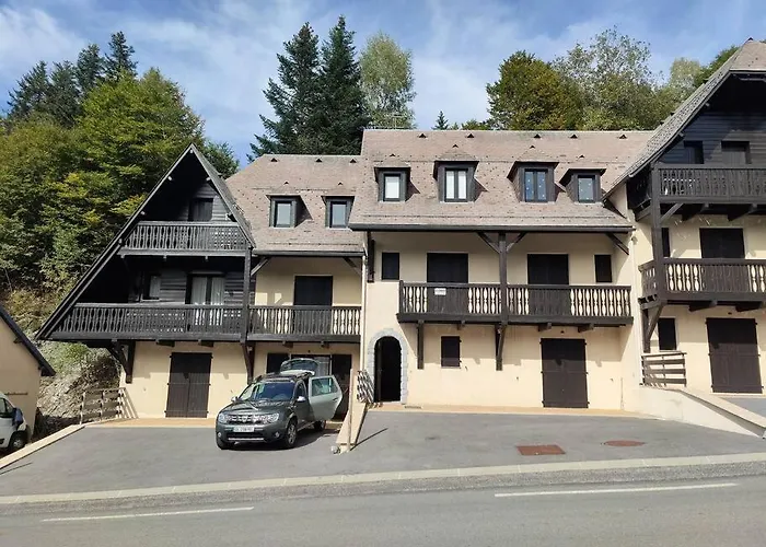 6 Pers Au Cœur Des Montagnes Pyrénéennes Linge De Maison Et Papier Toilette Non Fournis Appartamento *
