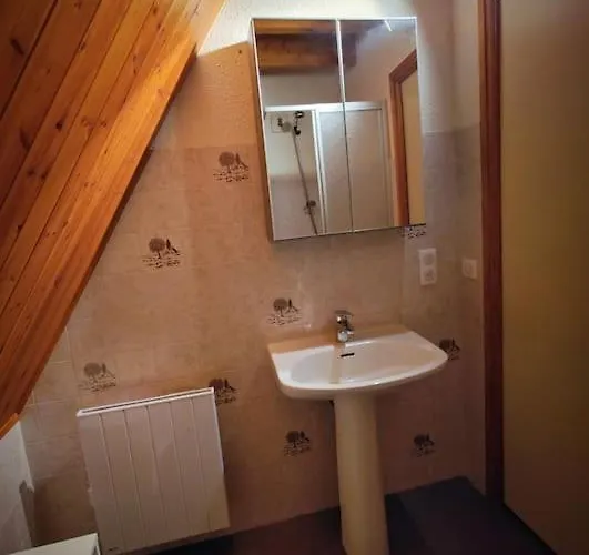 6 Pers Au Cœur Des Montagnes Pyrénéennes Linge De Maison Et Papier Toilette Non Fournis * Boutx