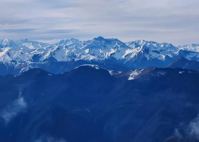 Appartamento 6 Pers Au Cœur Des Montagnes Pyrénéennes Linge De Maison Et Papier Toilette Non Fournis Boutx