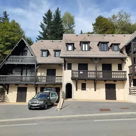 6 Pers Au Coeur Des Montagnes Pyreneennes Linge De Maison Et Papier Toilette Non Fournis Apartamento *
